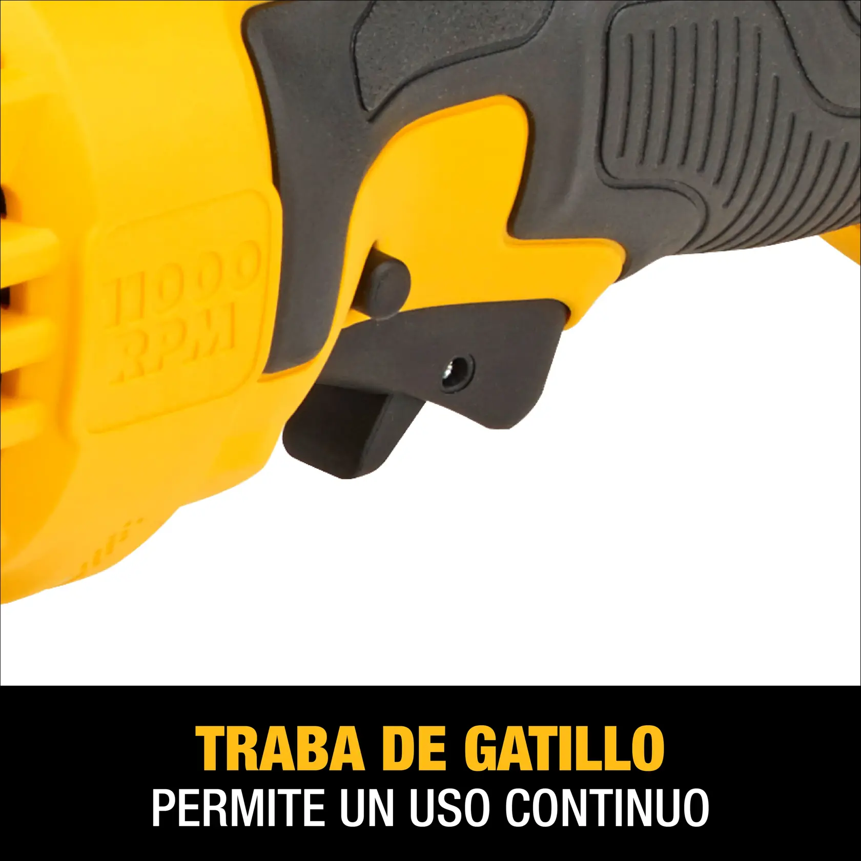 Acercamiento al mango de una herramienta eléctrica DEWALT mostrando la función de traba de gatillo en color amarillo y negro, con texto que indica que permite un uso continuo. Se observa la clasificación de 11,000 RPM en la herramienta.