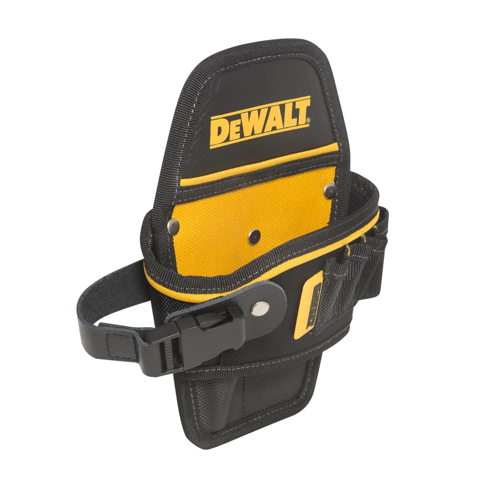 Una funda para herramientas negra y amarilla de la marca DEWALT diseñada para sujetarse al cinturón, con varios compartimentos y una hebilla de plástico.